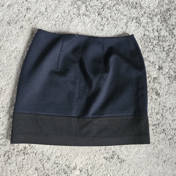 TAHARI SKIRT - Picture 8 of 9
